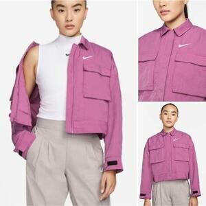 Nike Woven Crop Cargo Field Jacket Womens Size M PURPLE Full-Zip Swoosh Logo
